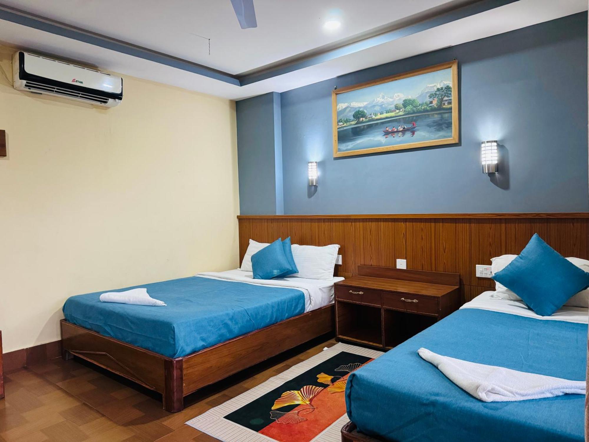 Jungle Wildlife Camp Hotel Sauraha Bagian luar foto